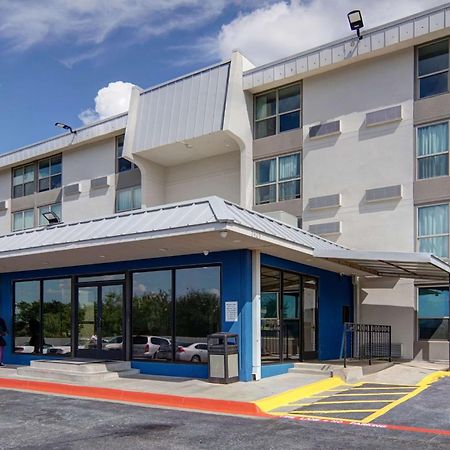 Motel 6-Fort Worth, Tx - Downtown East מראה חיצוני תמונה