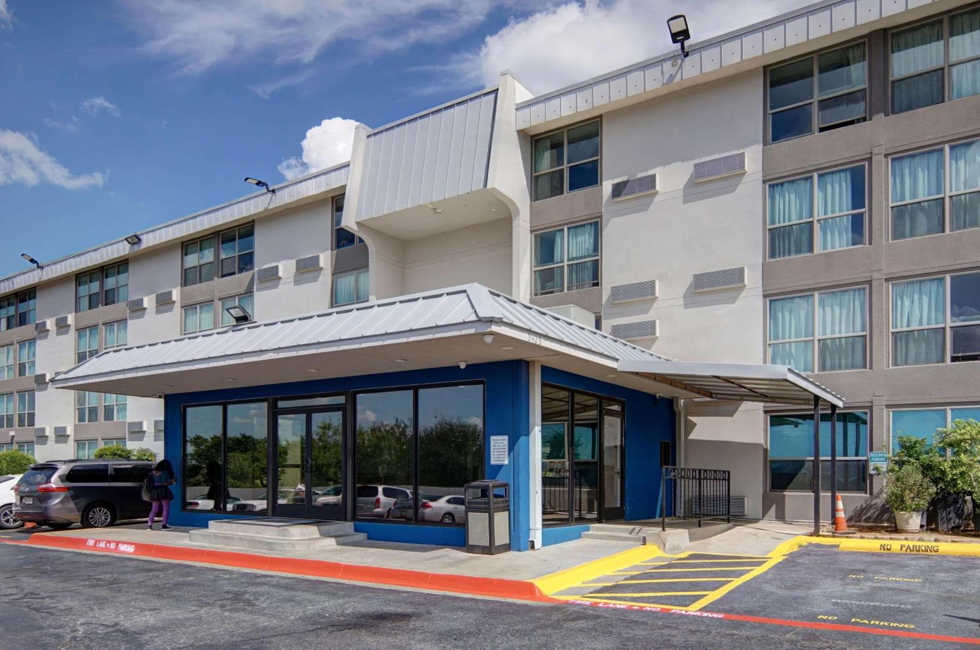 Motel 6-Fort Worth, Tx - Downtown East מראה חיצוני תמונה