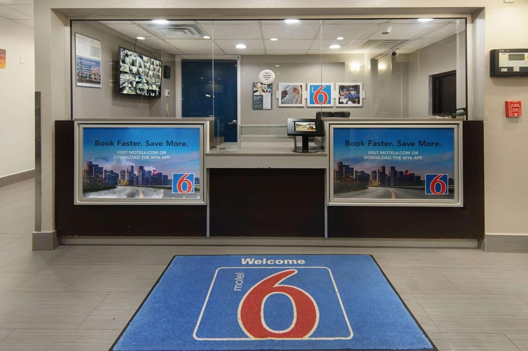 Motel 6-Fort Worth, Tx - Downtown East מראה חיצוני תמונה